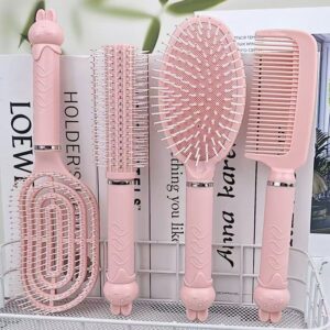 Набор розовых расчёсок 4-в-1