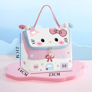 Милая косметическая сумка